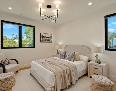 3525 May Street - Photo Thumbnail 25