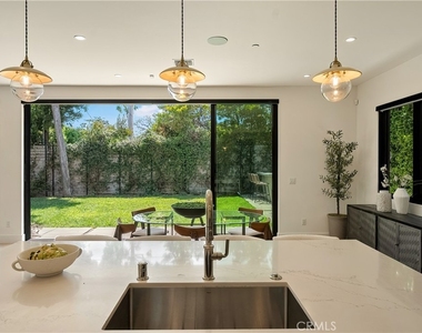 3525 May Street - Photo Thumbnail 14