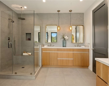 3525 May Street - Photo Thumbnail 22