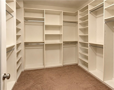 20827 Vercelli Way - Photo Thumbnail 15