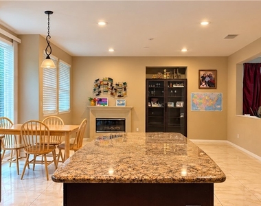 20827 Vercelli Way - Photo Thumbnail 5