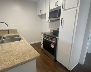 3656 Garnet Street - Photo Thumbnail 7