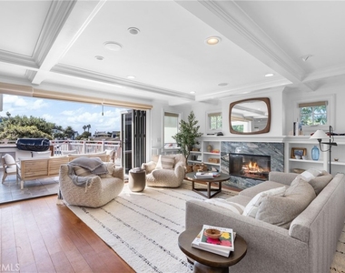 1701 E Balboa - Photo Thumbnail 3