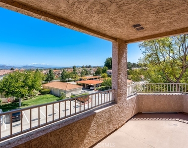 2380 Del Mar Way - Photo Thumbnail 24