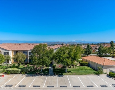 2380 Del Mar Way - Photo Thumbnail 1
