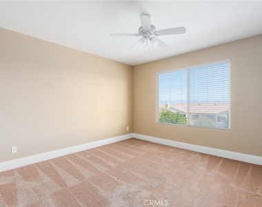 2380 Del Mar Way - Photo Thumbnail 12