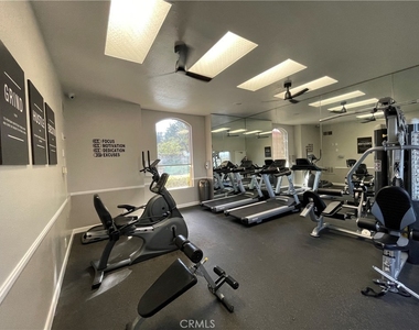 2380 Del Mar Way - Photo Thumbnail 36