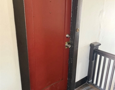 521 N Pomona - Photo Thumbnail 6