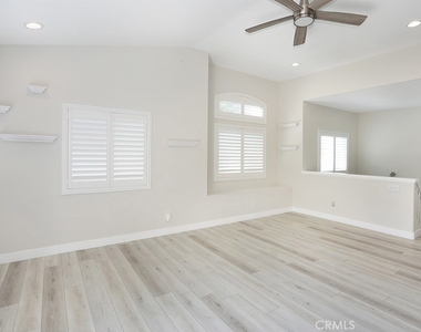 7839 E Viewrim Drive - Photo Thumbnail 18