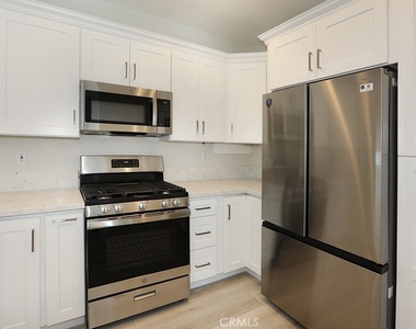 7839 E Viewrim Drive - Photo Thumbnail 14