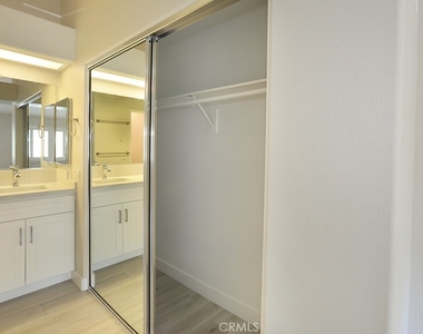 7839 E Viewrim Drive - Photo Thumbnail 26