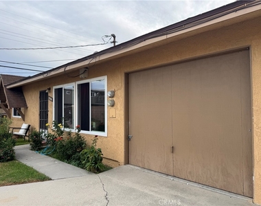4296 Howard Ave - Photo Thumbnail 2