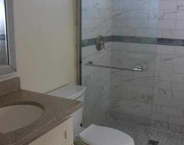 1444 Honeysuckle Lane - Photo Thumbnail 6