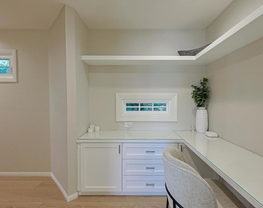 868 A Avenue - Photo Thumbnail 29