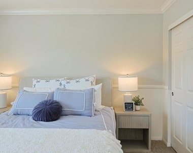 868 A Avenue - Photo Thumbnail 39