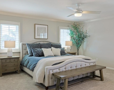 868 A Avenue - Photo Thumbnail 32