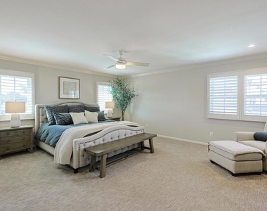 868 A Avenue - Photo Thumbnail 31