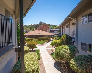 4095 Bonita Road - Photo Thumbnail 16