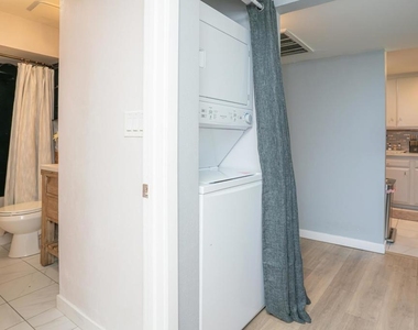 4095 Bonita Road - Photo Thumbnail 11