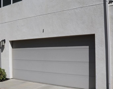 1455 Banahaw Way - Photo Thumbnail 11