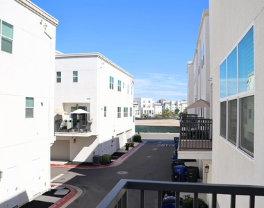1455 Banahaw Way - Photo Thumbnail 2