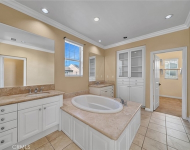 3056 S Edenglen Avenue - Photo Thumbnail 13