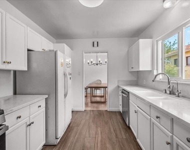 416 Dartmouth Road - Photo Thumbnail 6