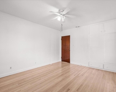 416 Dartmouth Road - Photo Thumbnail 9