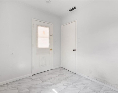 416 Dartmouth Road - Photo Thumbnail 18