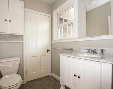 1087 S Los Robles Avenue - Photo Thumbnail 19
