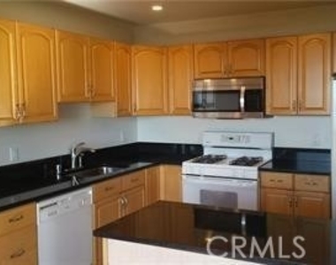 214 Via Robina - Photo Thumbnail 13