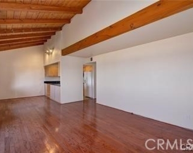 214 Via Robina - Photo Thumbnail 14