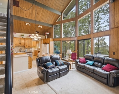 1170 Klondike - Photo Thumbnail 11
