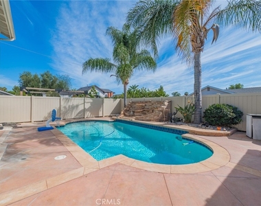 24462 Redlen - Photo Thumbnail 34