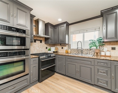 24462 Redlen - Photo Thumbnail 11