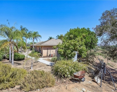 3676 Alta Vista - Photo Thumbnail 66