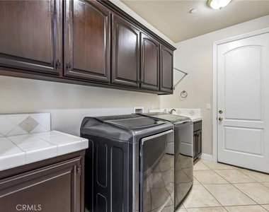 3676 Alta Vista - Photo Thumbnail 52