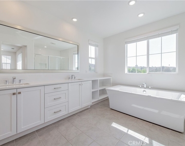 26208 Meadow - Photo Thumbnail 33