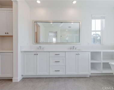 26208 Meadow - Photo Thumbnail 34