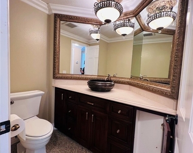 17 Halsey Avenue - Photo Thumbnail 25