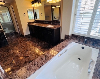 17 Halsey Avenue - Photo Thumbnail 19