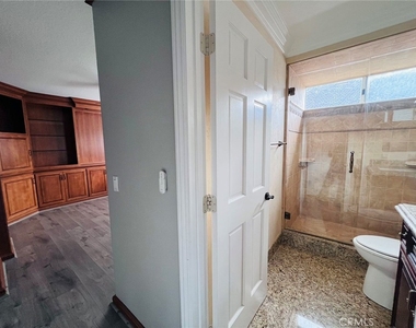 17 Halsey Avenue - Photo Thumbnail 23