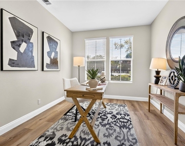 15 Kyle Court - Photo Thumbnail 8