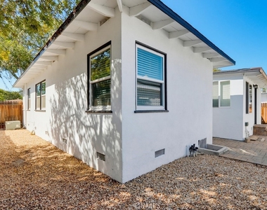 404 N Diana Place - Photo Thumbnail 22