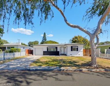 404 N Diana Place - Photo Thumbnail 1
