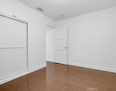 404 N Diana Place - Photo Thumbnail 20