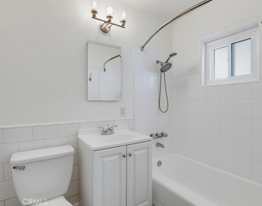 404 N Diana Place - Photo Thumbnail 21