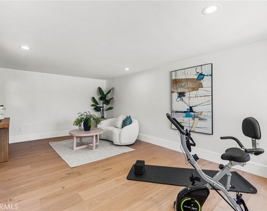 4922 Torida Way - Photo Thumbnail 31