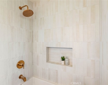 4922 Torida Way - Photo Thumbnail 27