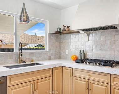4922 Torida Way - Photo Thumbnail 25